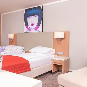Vivo 4* Vienna